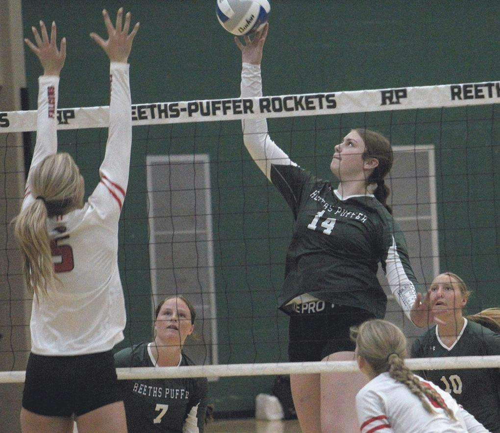 Gallery - Reeths-Puffer volleyball at home quad