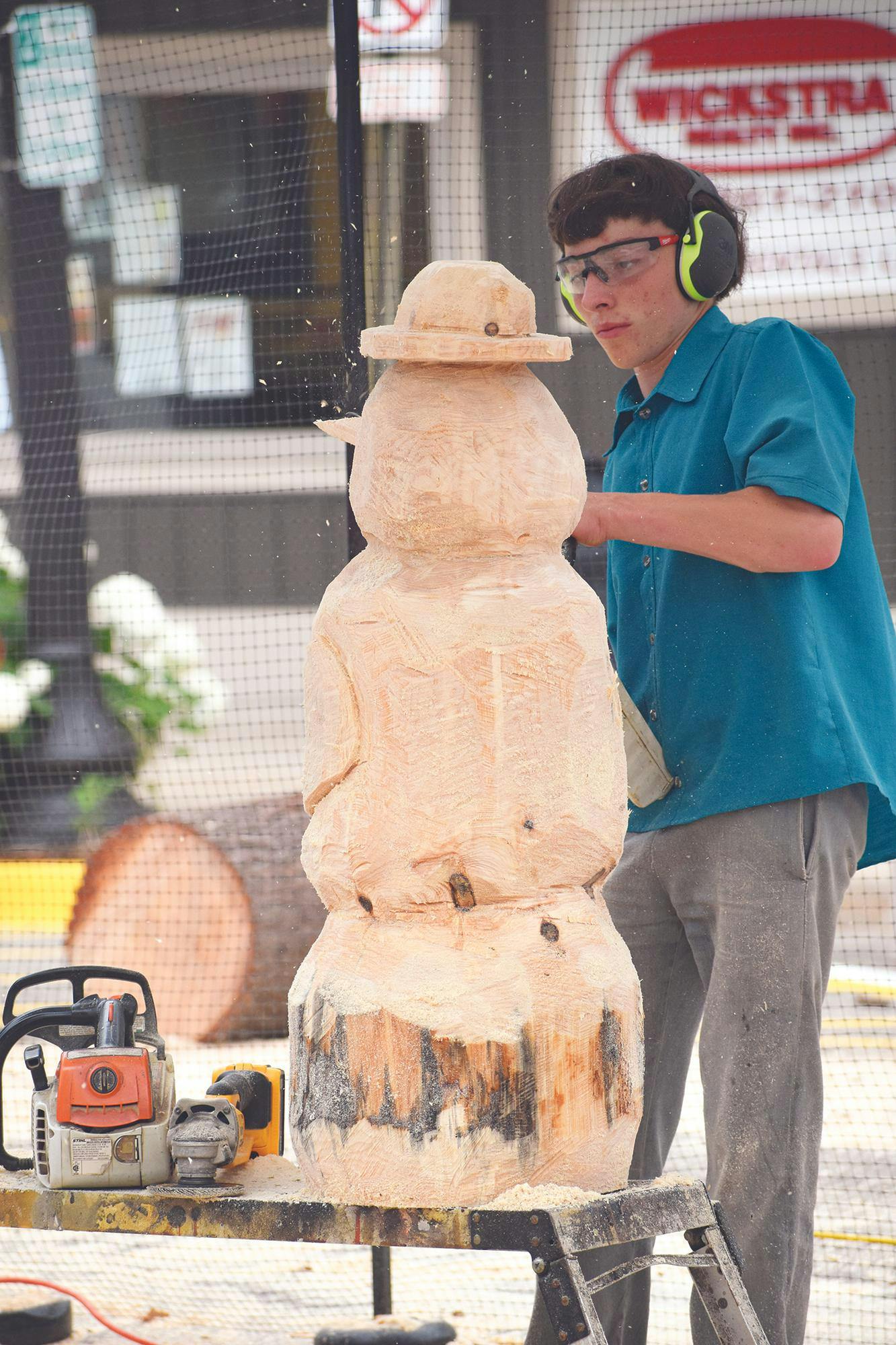 Shelby Chainsaw Festival-2.jpg