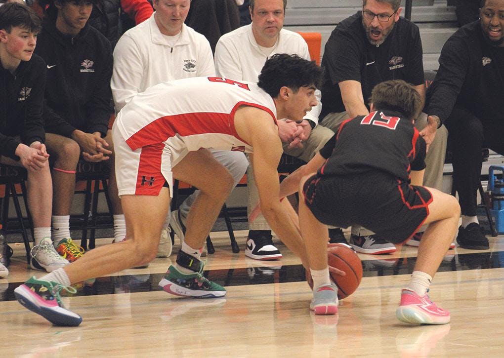 Gallery - Hart vs. Reed City district boys basketball