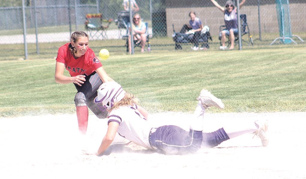 Gallery - Hart vs. Shelby district finals softball