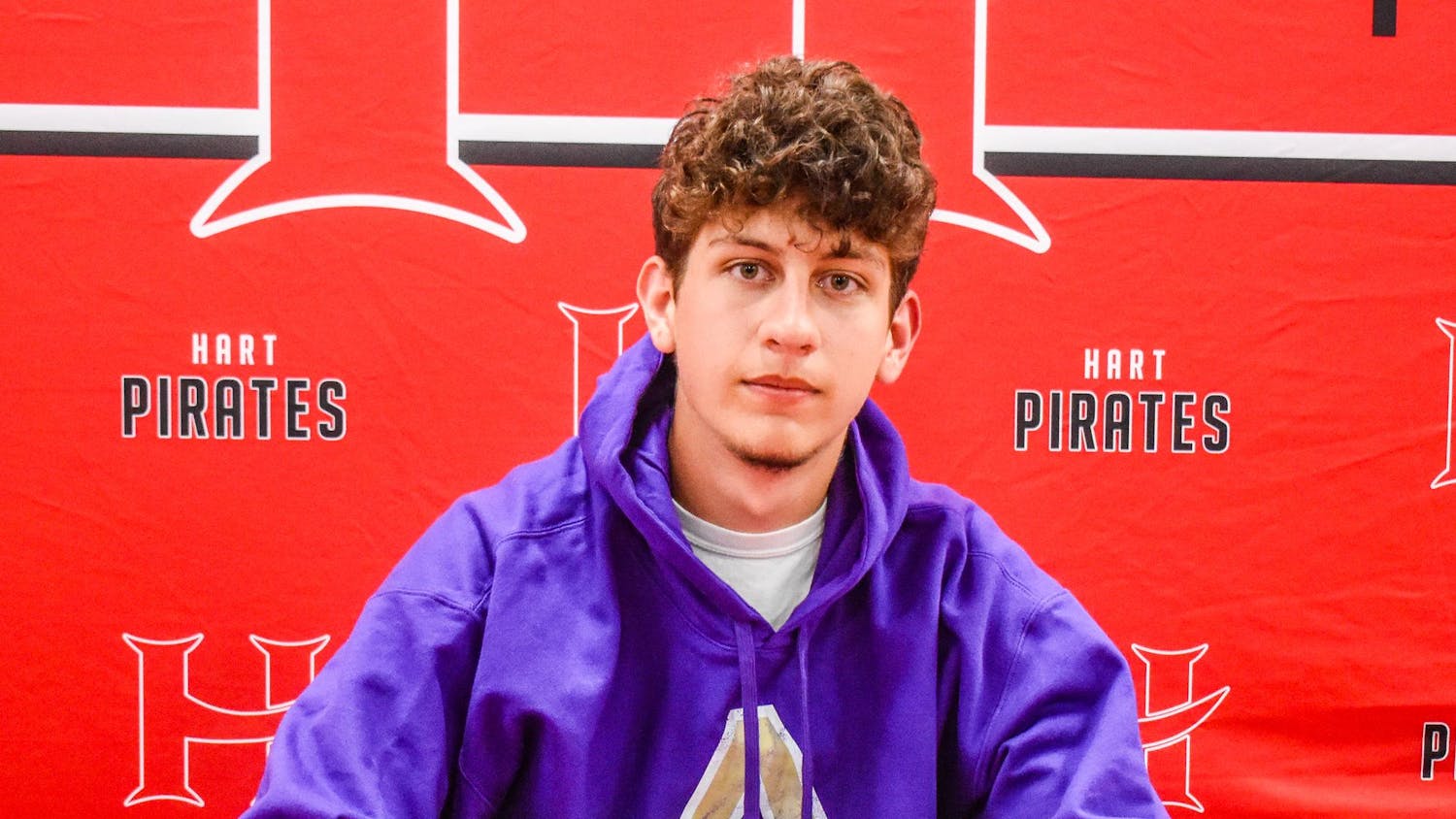 Aiden Coker College Signing