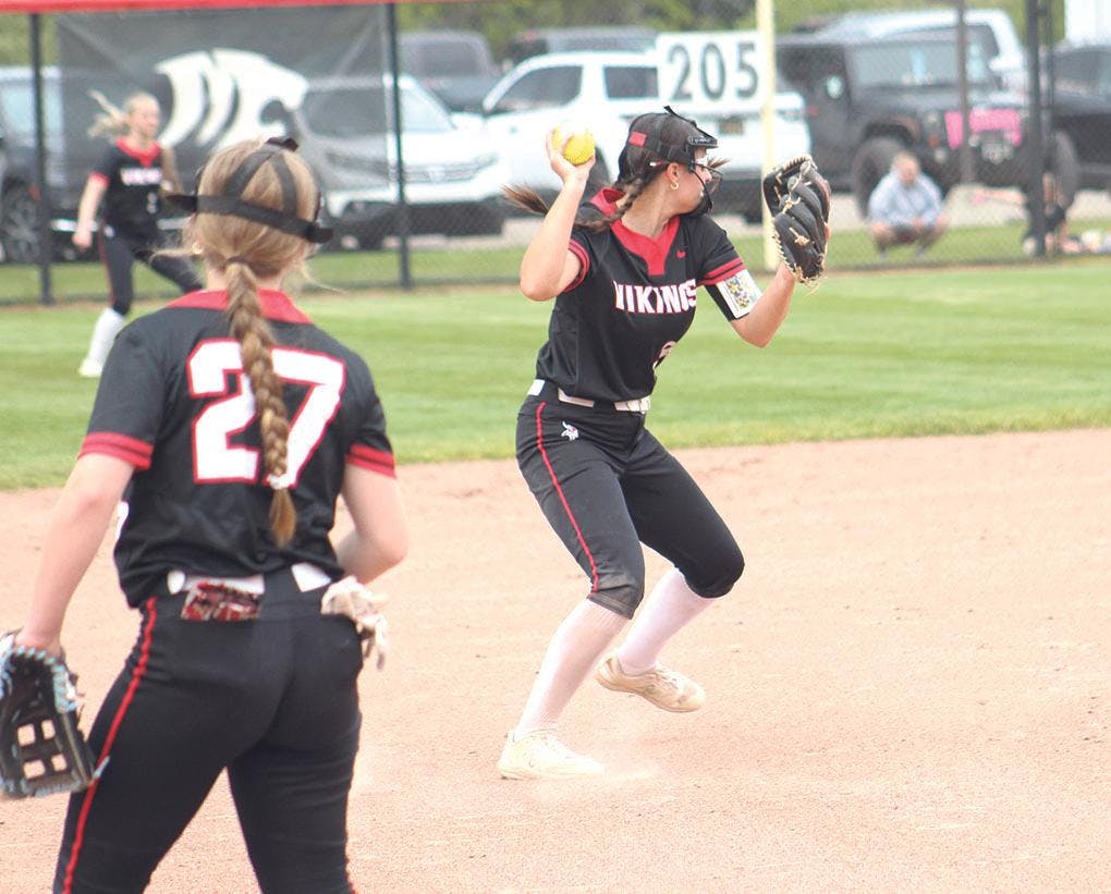 Gallery - Whitehall vs. Orchard View softball