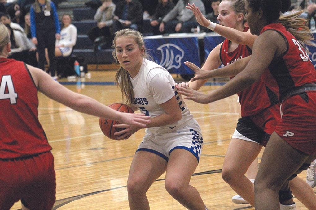 Gallery - Montague vs. Fremont girls basketball
