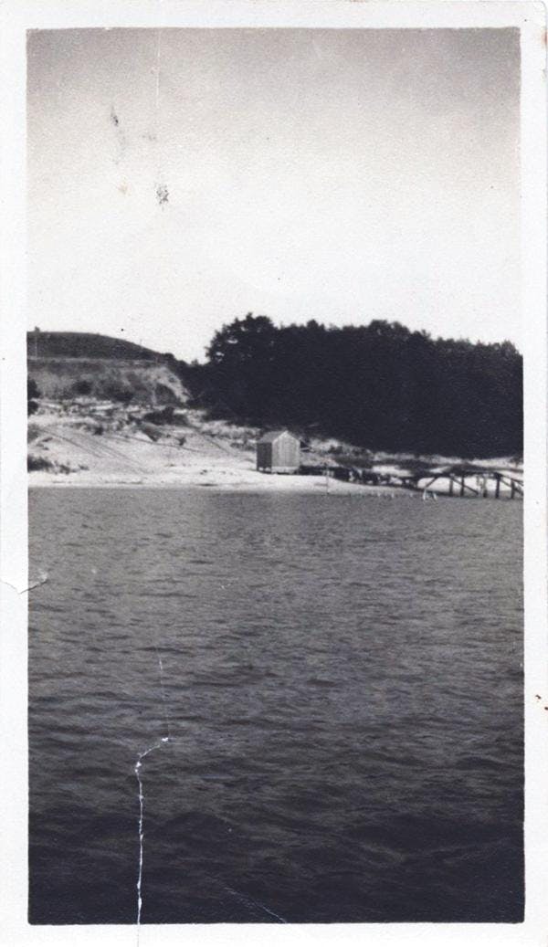 1997-046-14-020.jpg