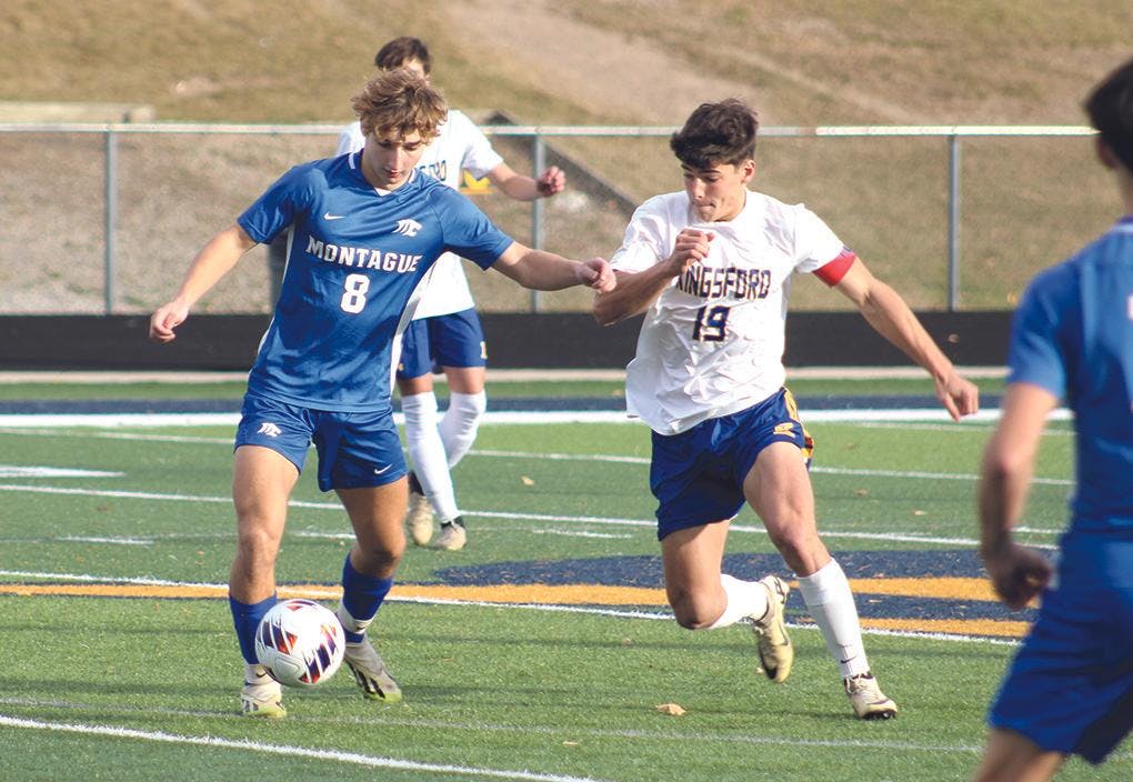 Gallery - Montague vs. Kingsford regional semifinal soccer