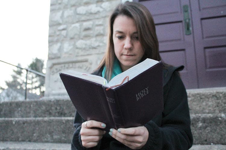 Finding Faith: Students explore religion during college life  
