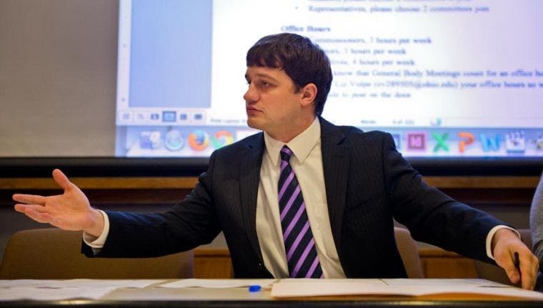 GSS considers sports bar to make lounge fun  