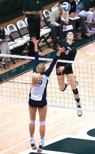 Volleyball: 'Cats prepare to take down Eagles  