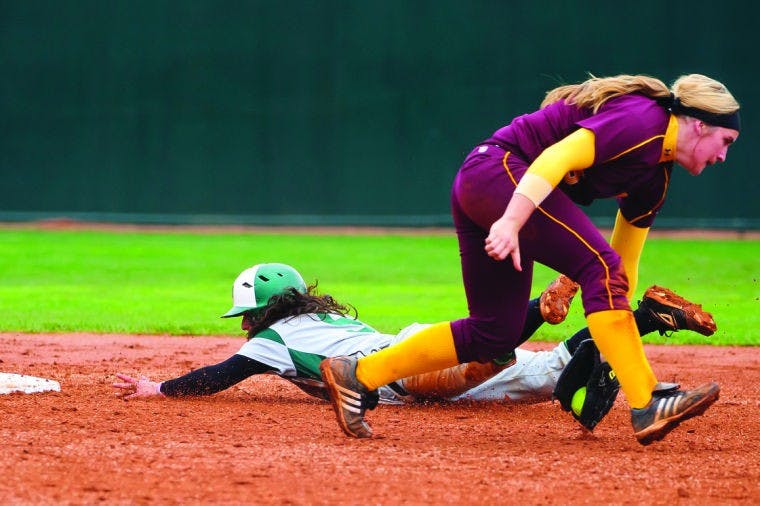 Softball: Injuries fail to break 'Cats top baserunner's streak  