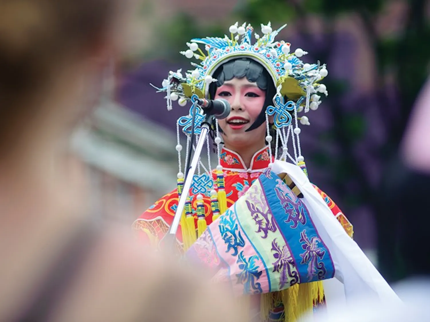 Cultures converge for annual int'l fair