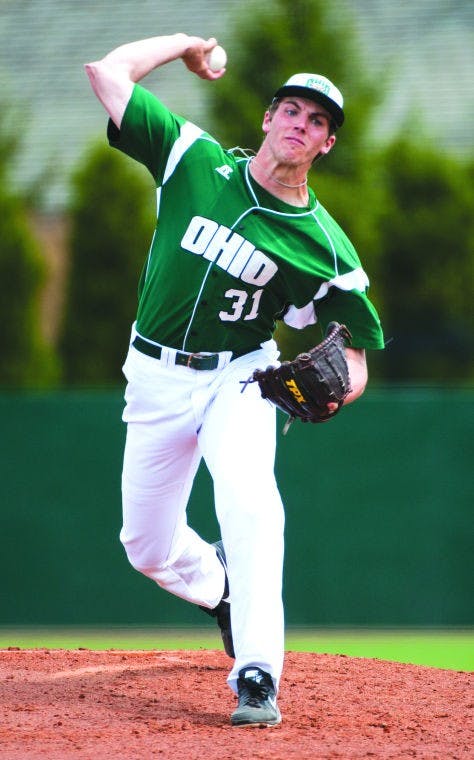 Baseball: Team hopes to maintain momentum  