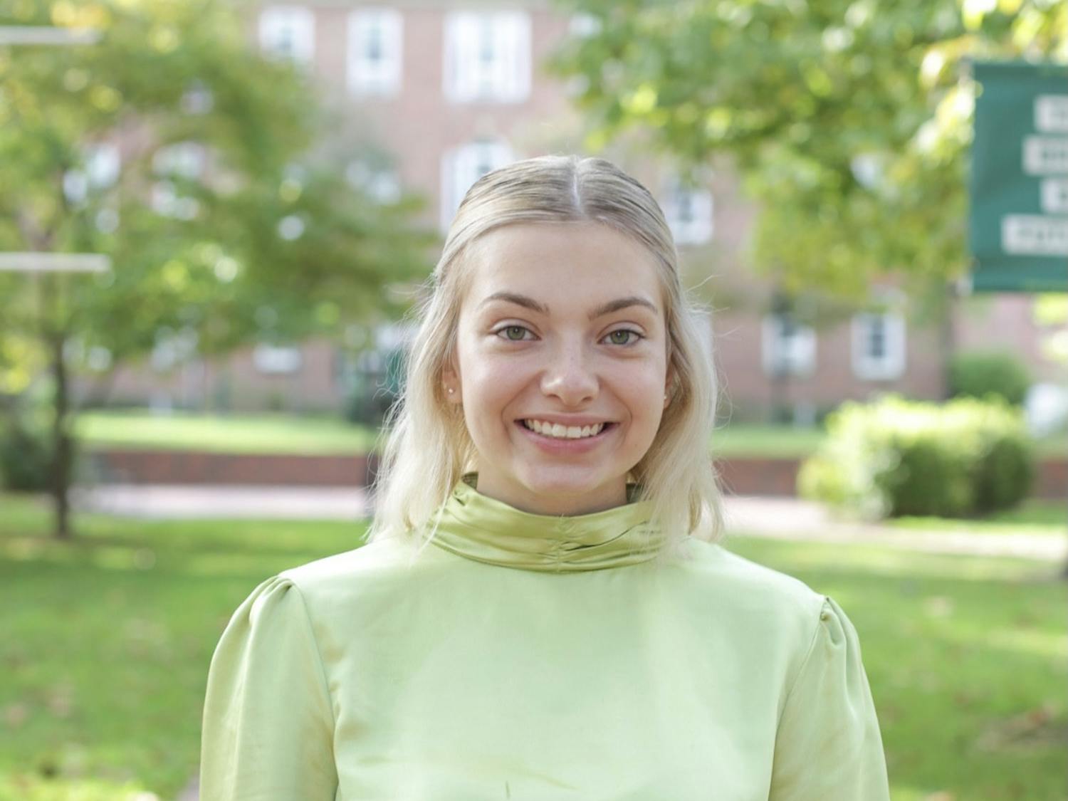 Hannah Campbell headshot