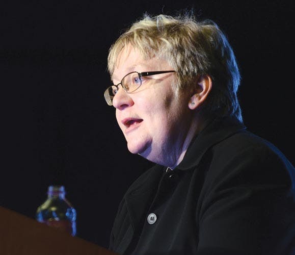 Benoit attends chancellor forum in Wisconsin  