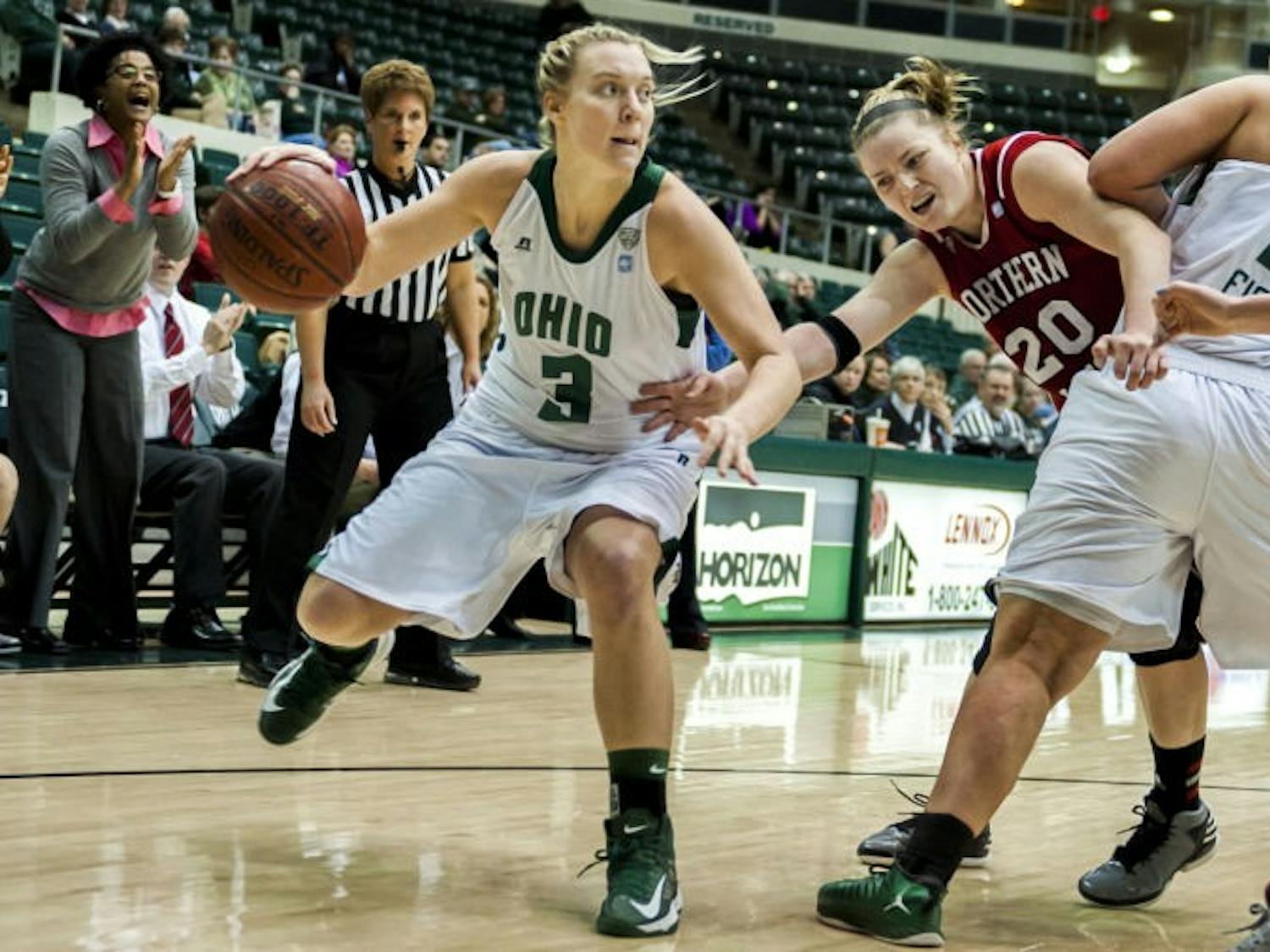 Slideshow: Women's Basketball vs. NIU