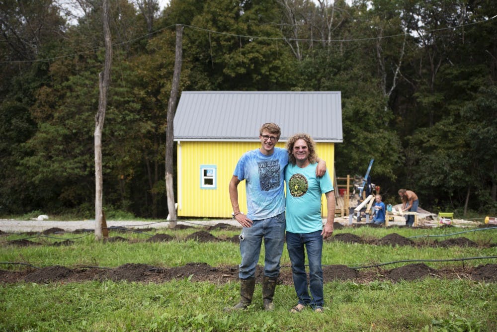 Morning Dew Hop Farm.jpg
