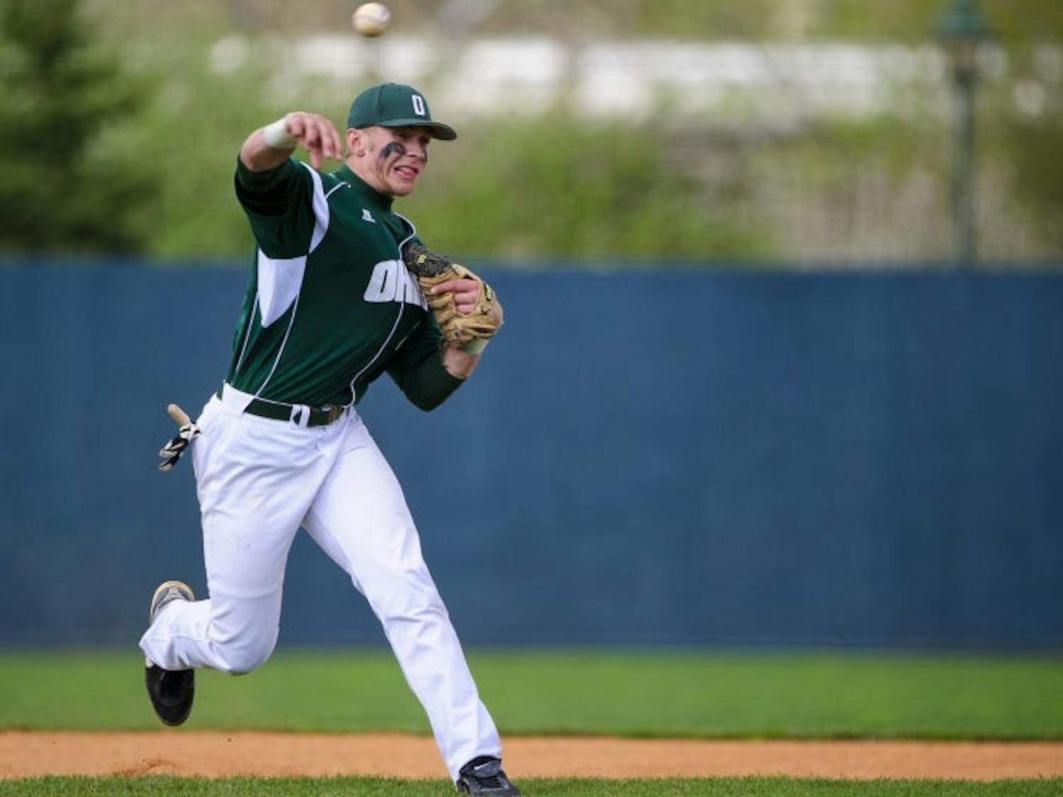Baseball: 'Cats continue offensive bounceback with victory against Vikings