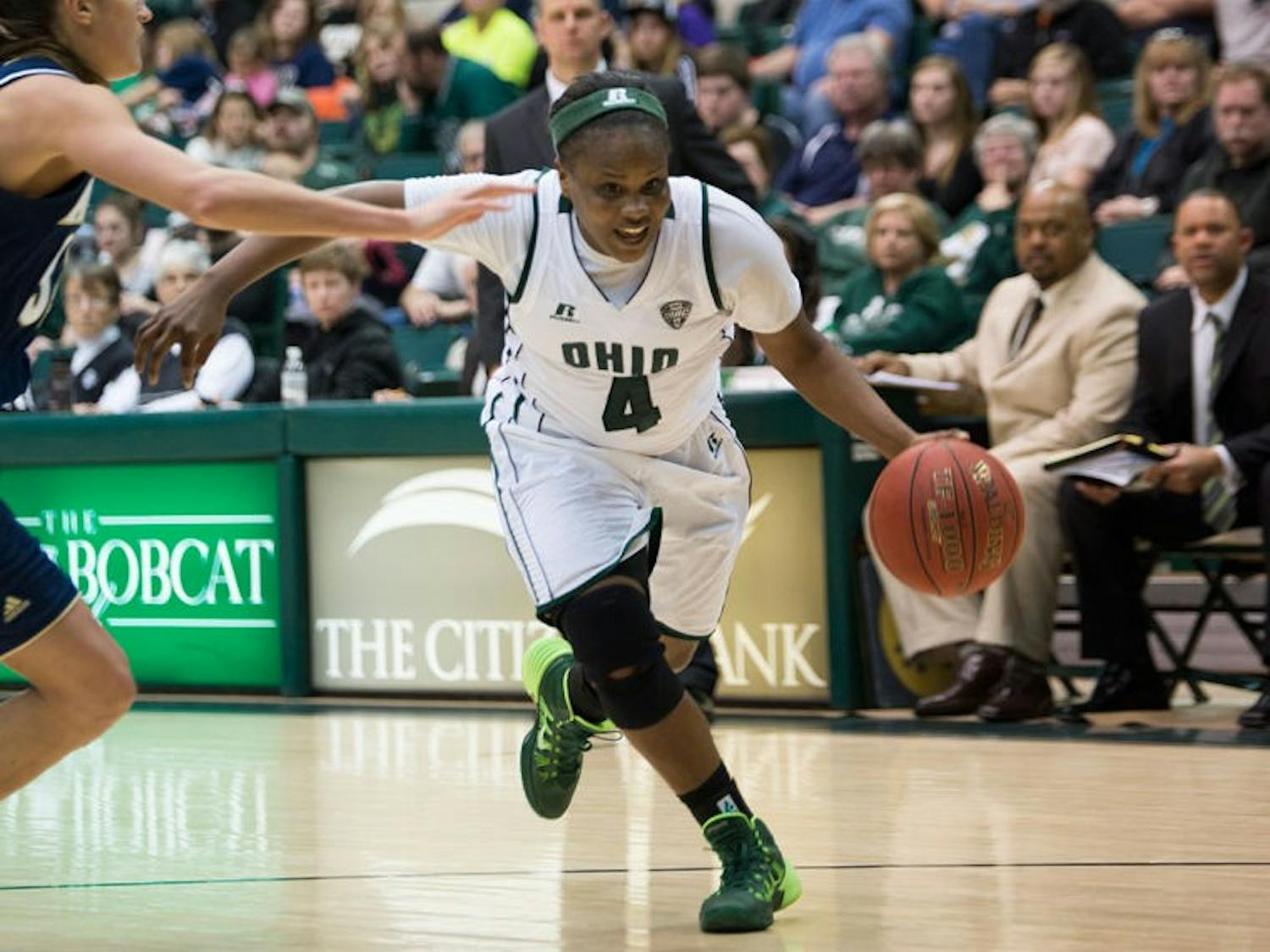Women's Basketball: Losing streak continues, hits 10 with loss to Zips
