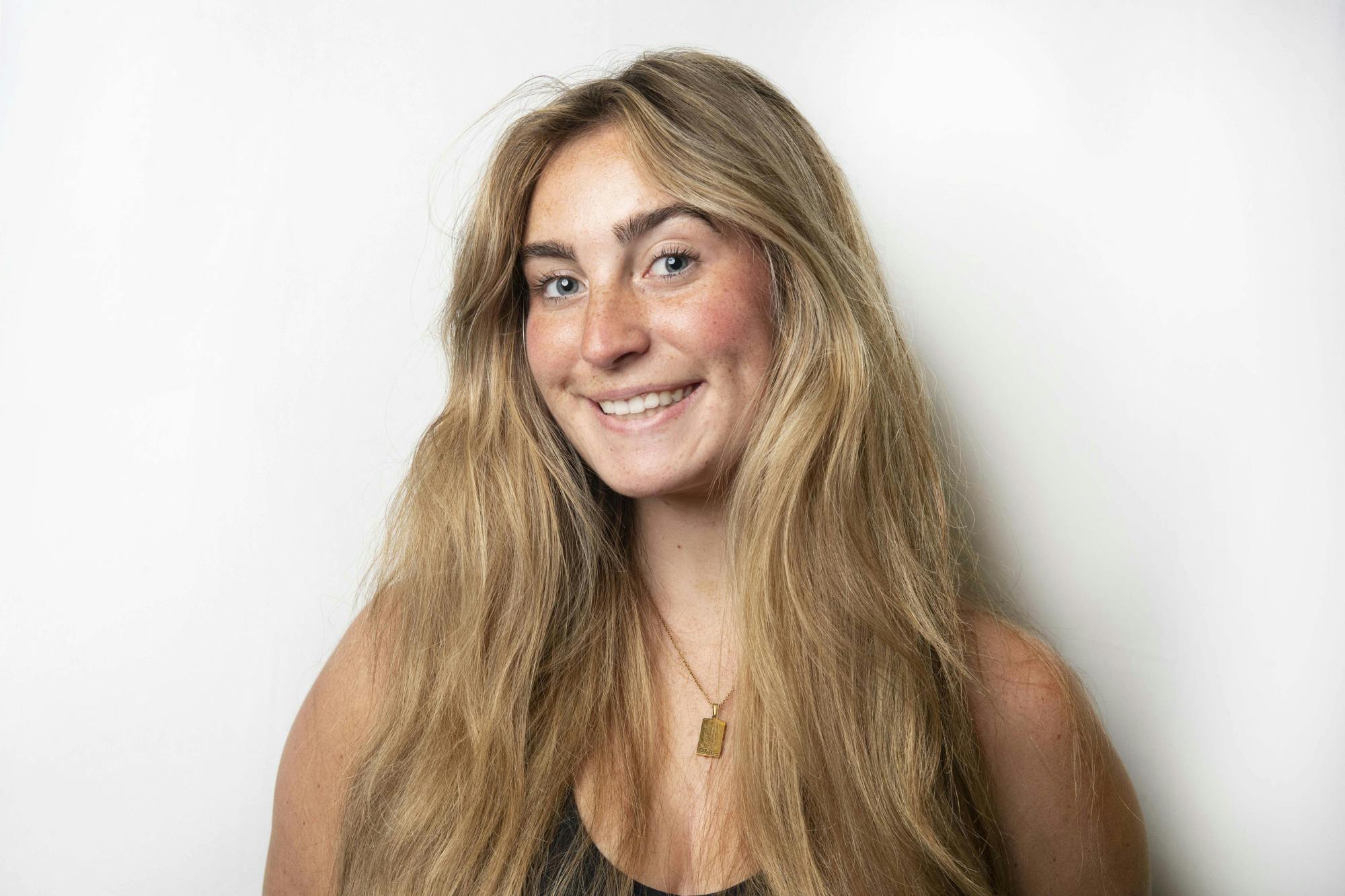 Dapore Kyra Headshot 2024.JPG