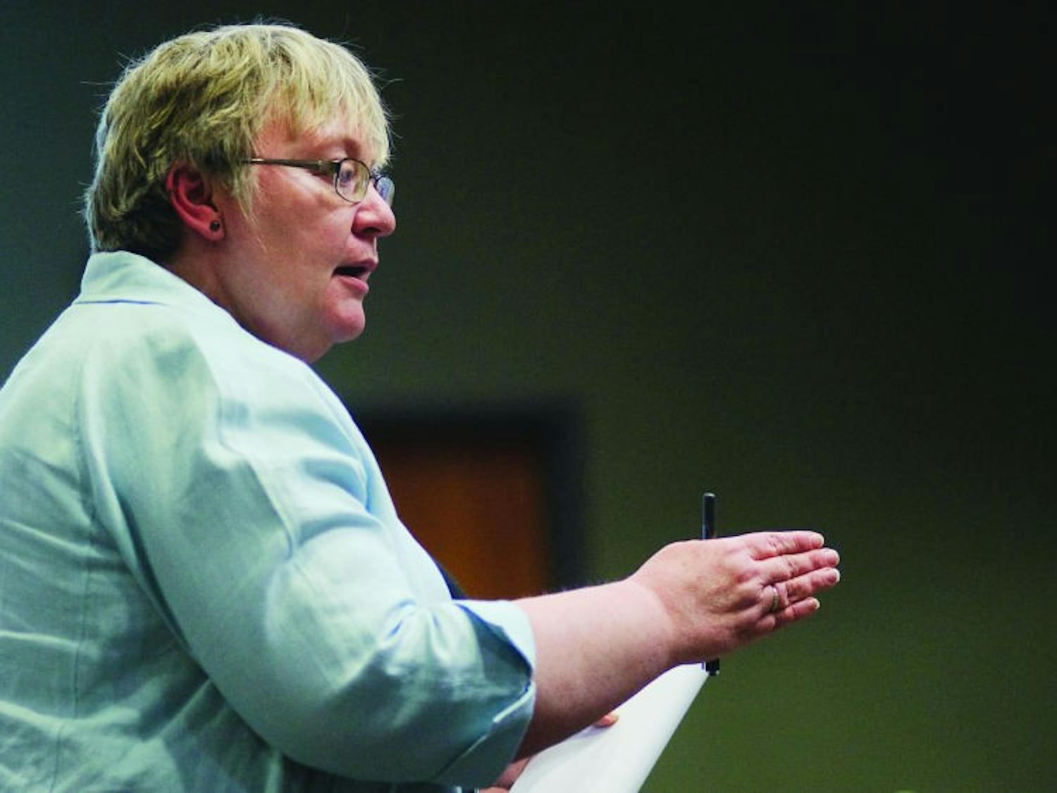 Faculty Senate: Educators concerned with budget cuts' aim  
