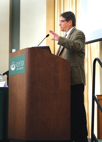 Speaker cautions Ohio with regard to 'fracking' using Pennsylvania tale  