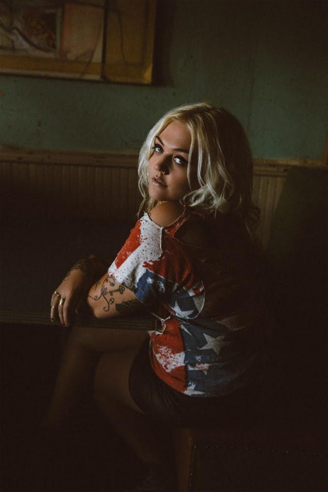 Elle King 