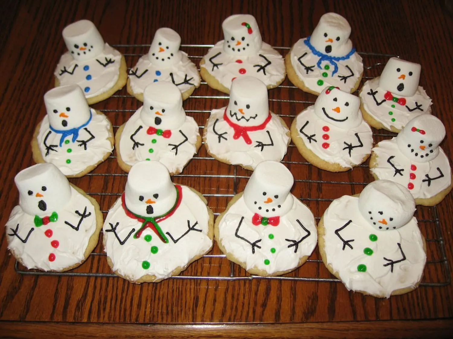 Deck the Green: Melted Snowman Cookies