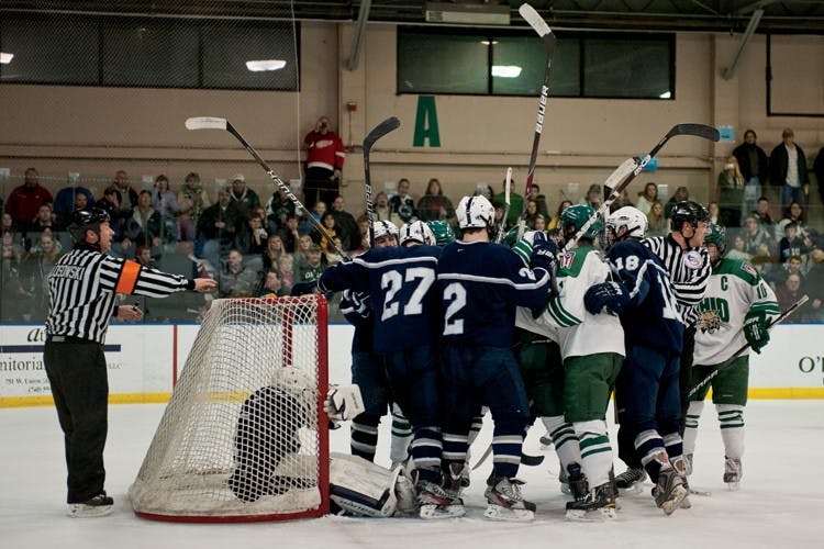 Hockey: Penn State frustrates Ohio attack, sweeps final series  
