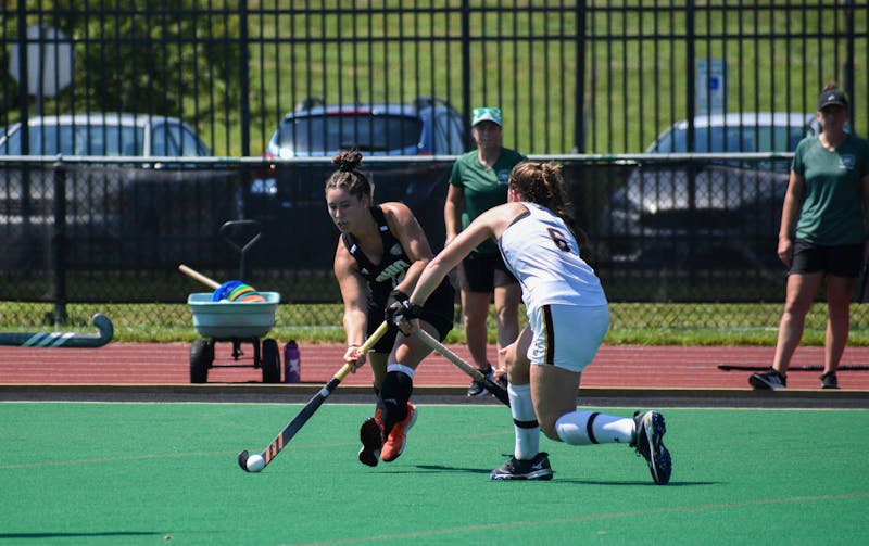 Field Hockey: Ohio snaps losing streak, defeats Queens 2-0