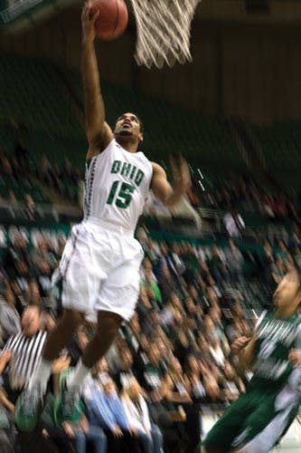 Men's Basketball: Bobcats bust Eagles' zone, control game after early run  