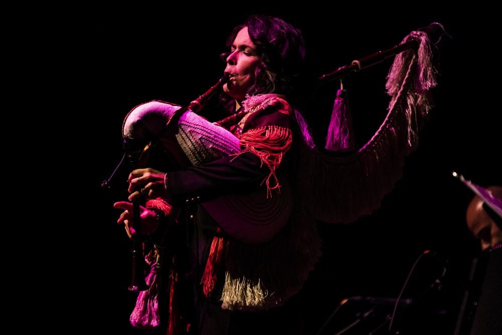 092418 Pato preformance-3.JPG