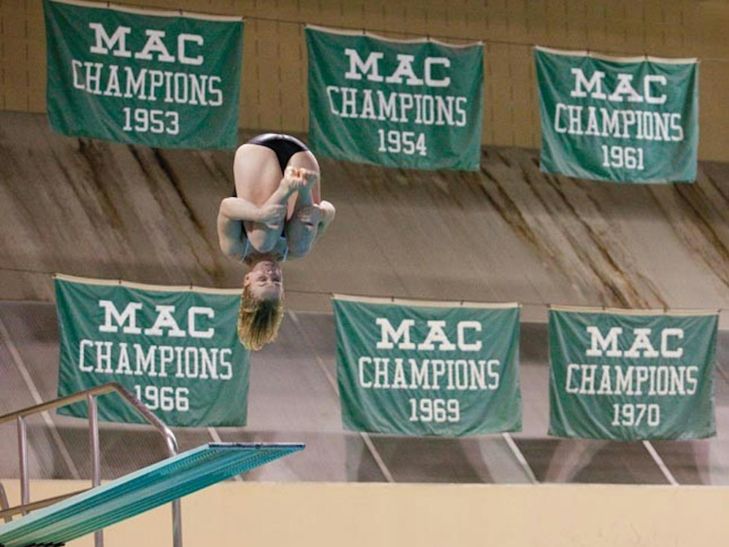 Swimming & Diving: Miami hands Ohio squad first loss since November, spoils bid for 10-win season