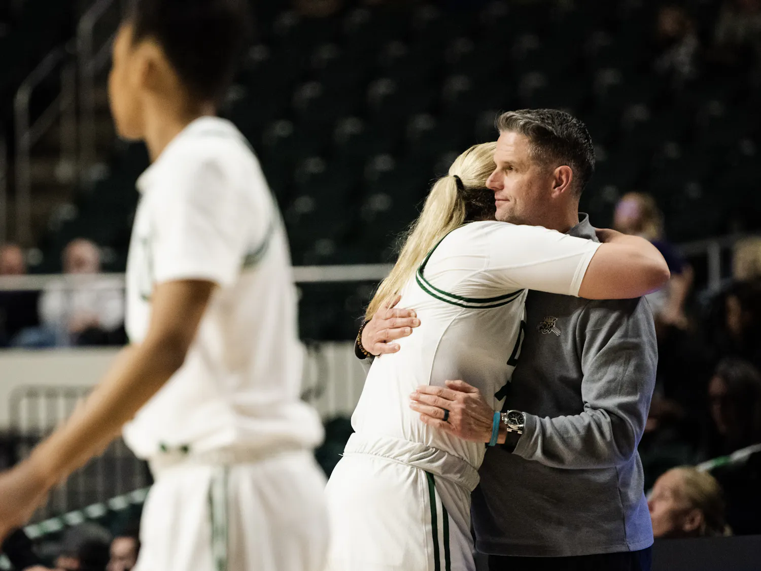 Women's Basketball Takes on Eastern Michigan