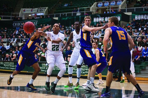 Men's Basketball: Preseason victory sheds light on new era of talent  