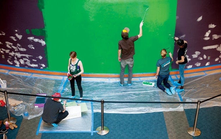 Student artists use Baker Center as blank canvas  