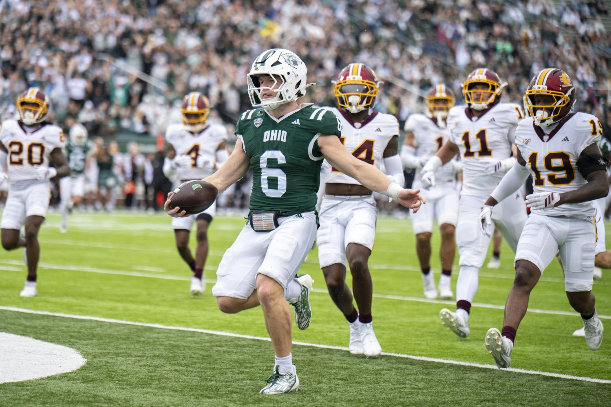 Photos: Ohio trounces Central Michigan at Homecoming game