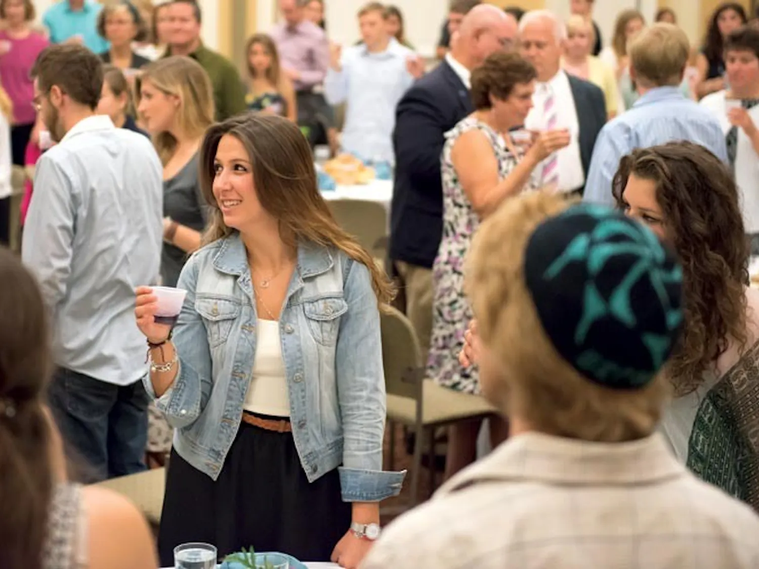 Jewish students ring in new year with Rosh Hashanah