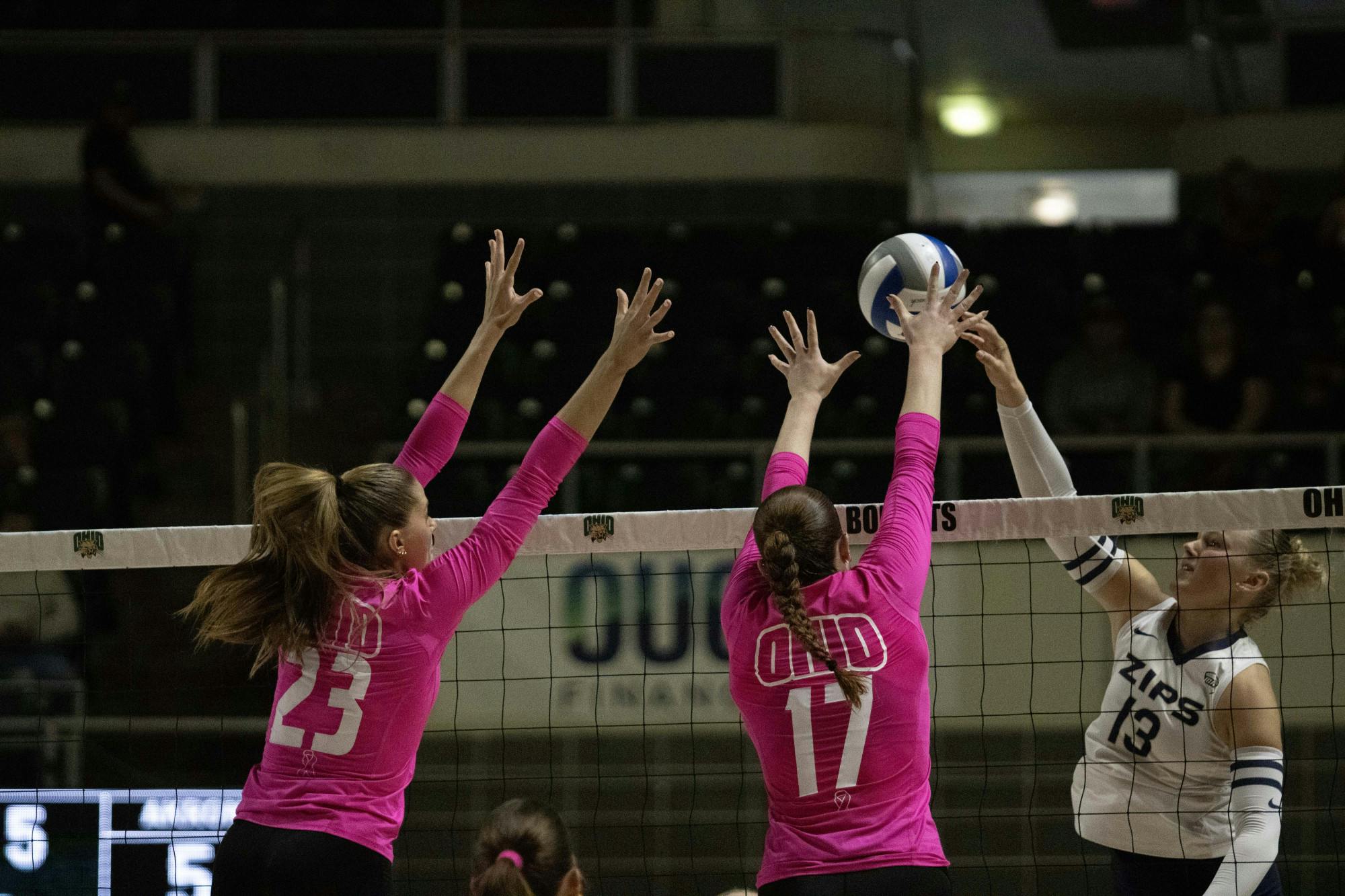 VolleyballSidebar_McCoy.jpg