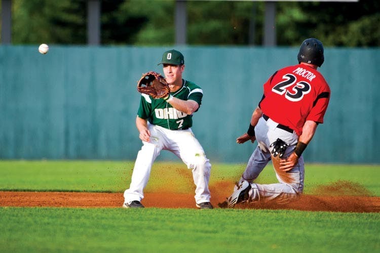 Baseball: Thunderstorm forces leading Bobcats to leave field early  