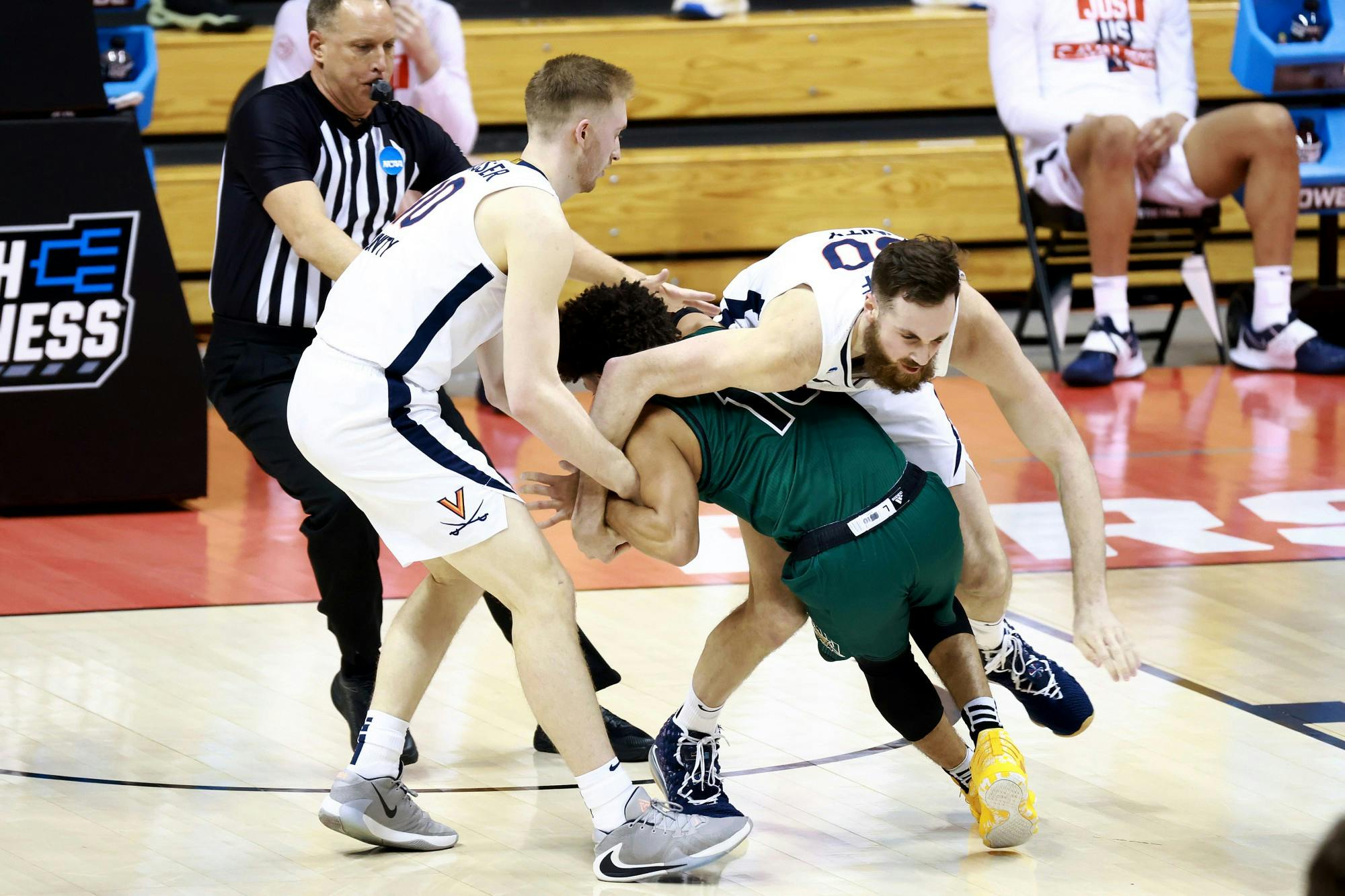 Men's Basketball: Ohio Upsets Virginia In First Round Of NCAA ...