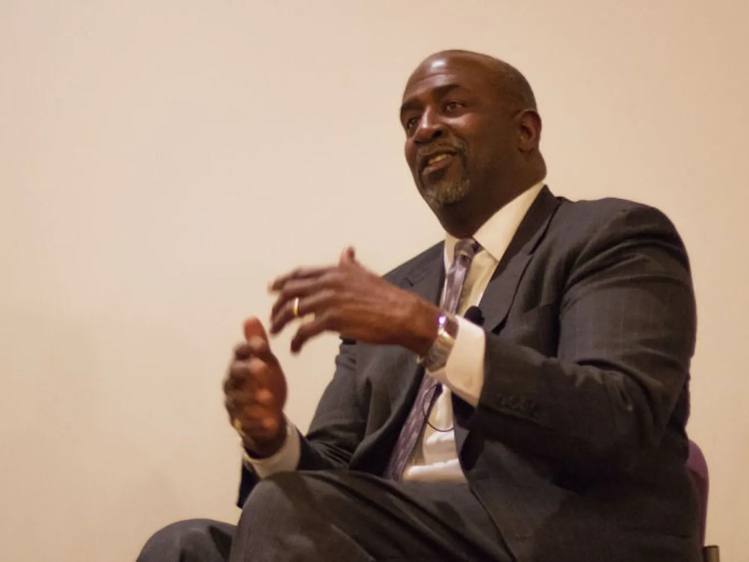 Pulitzer Prize Board member gives words of wisdom to students