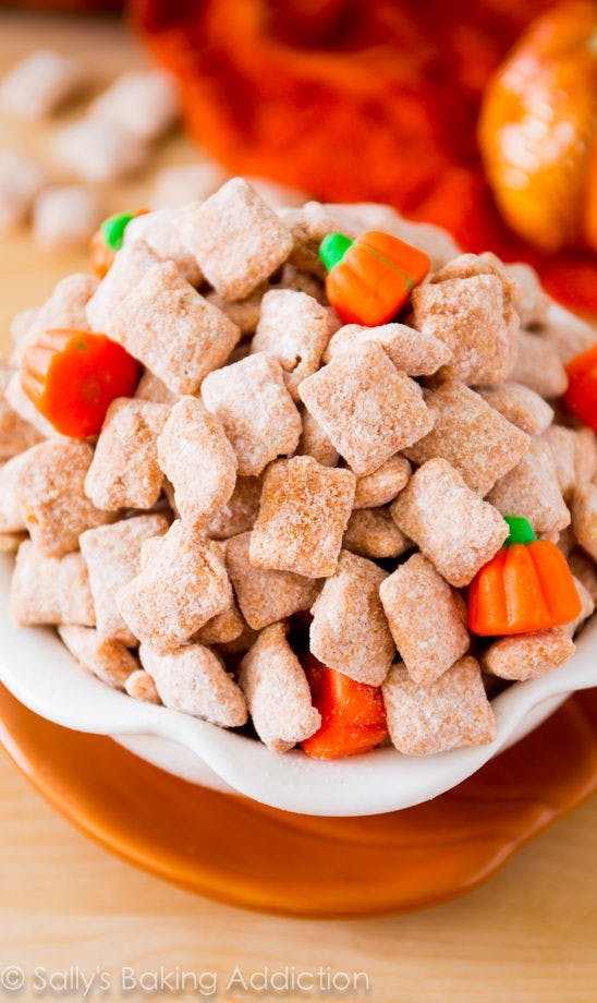 Pumpkin Spice Puppy Chow  