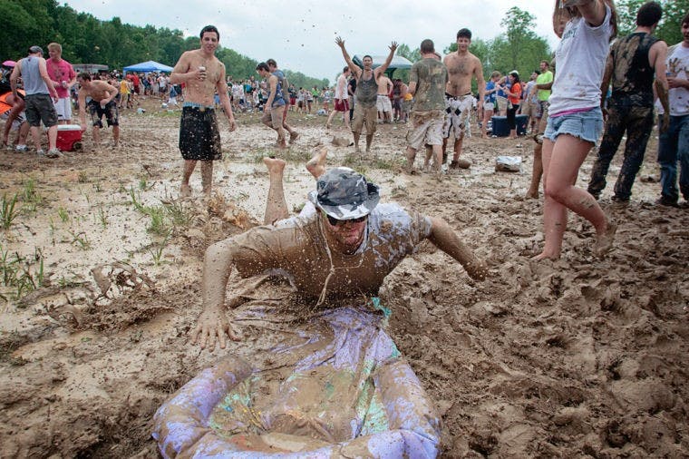 Mayham, Music and Mud: 7fest  