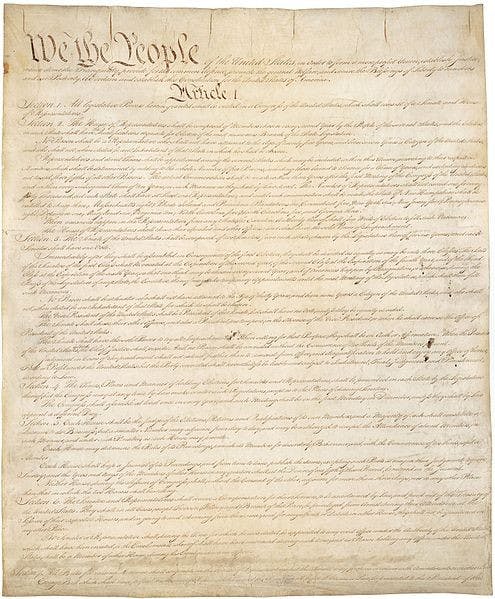 Constitution_of_the_United_States,_page_1.jpg