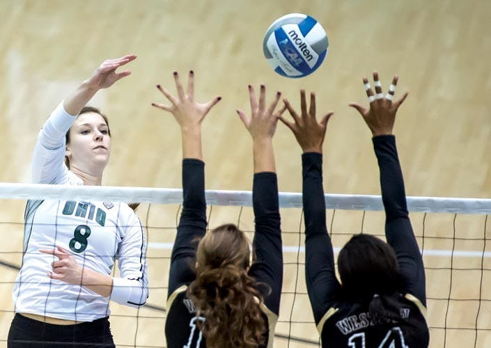 Volleyball: Bobcats lose out to Huskies in semifinal match  