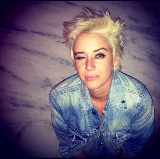 Alternative sound set for center stage  