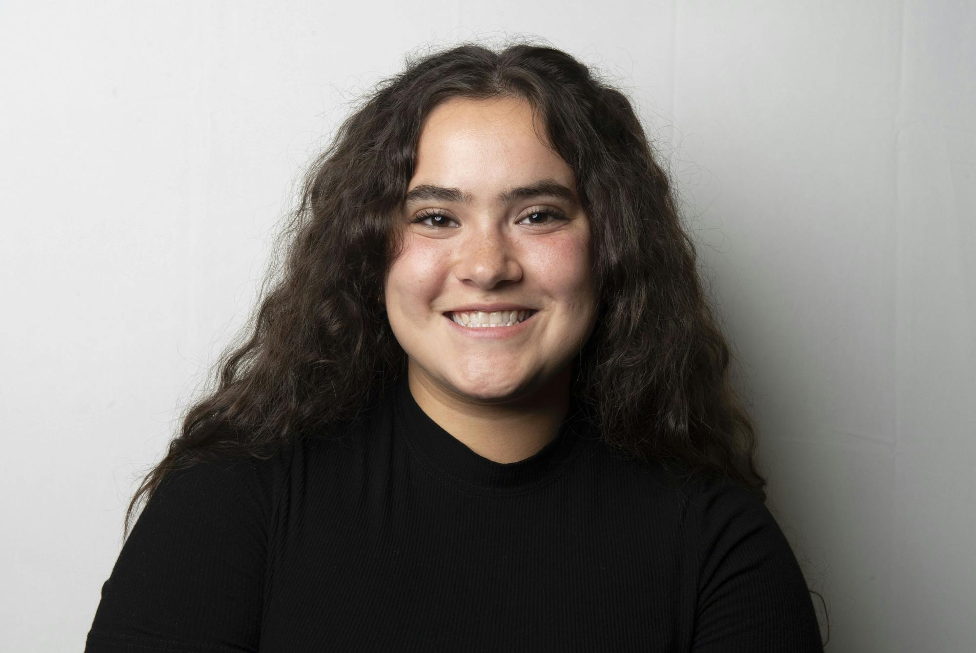 ALYSSA CRUZ _Headshot_94.JPG