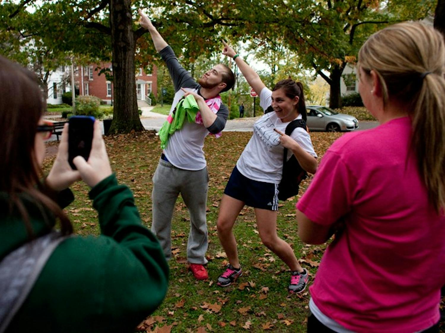 Posner enjoys College Green, Frisbee, hot girls
