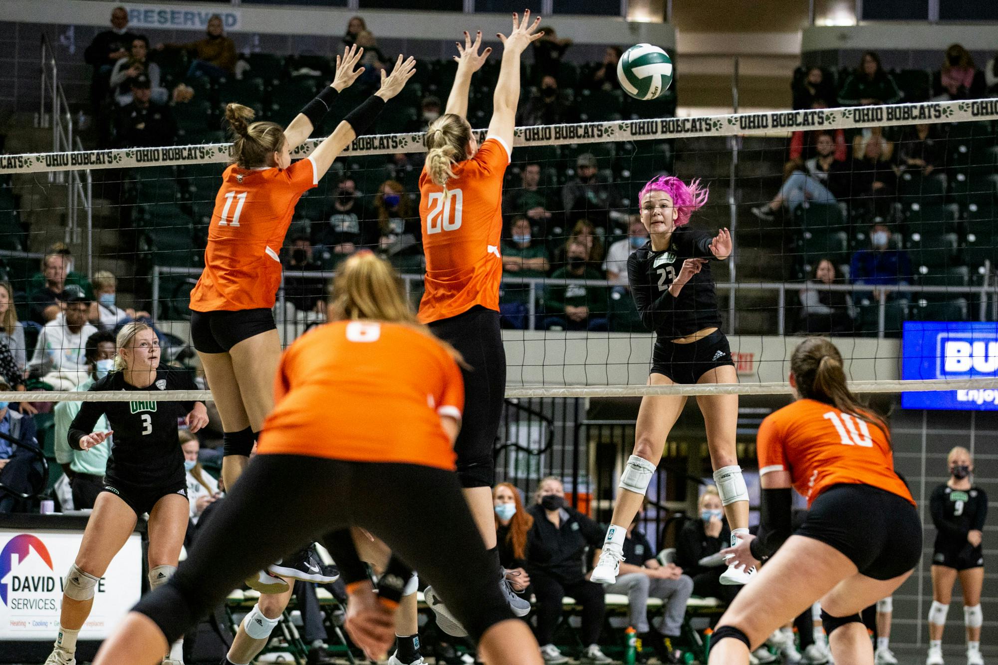 ProAthletes/MaggieNedoma.Jarrold-Grapes