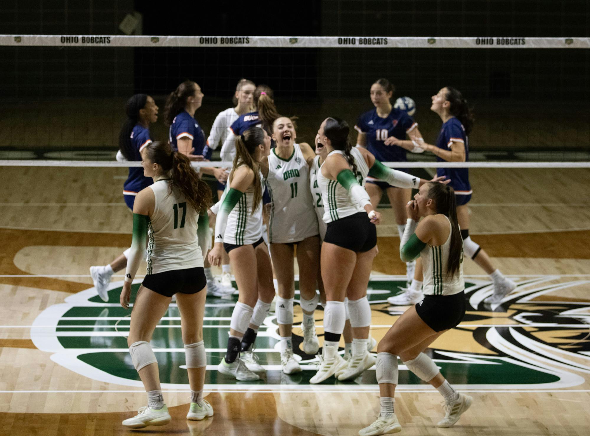 4_VolleyballOhioBucknell829_goats.jpg