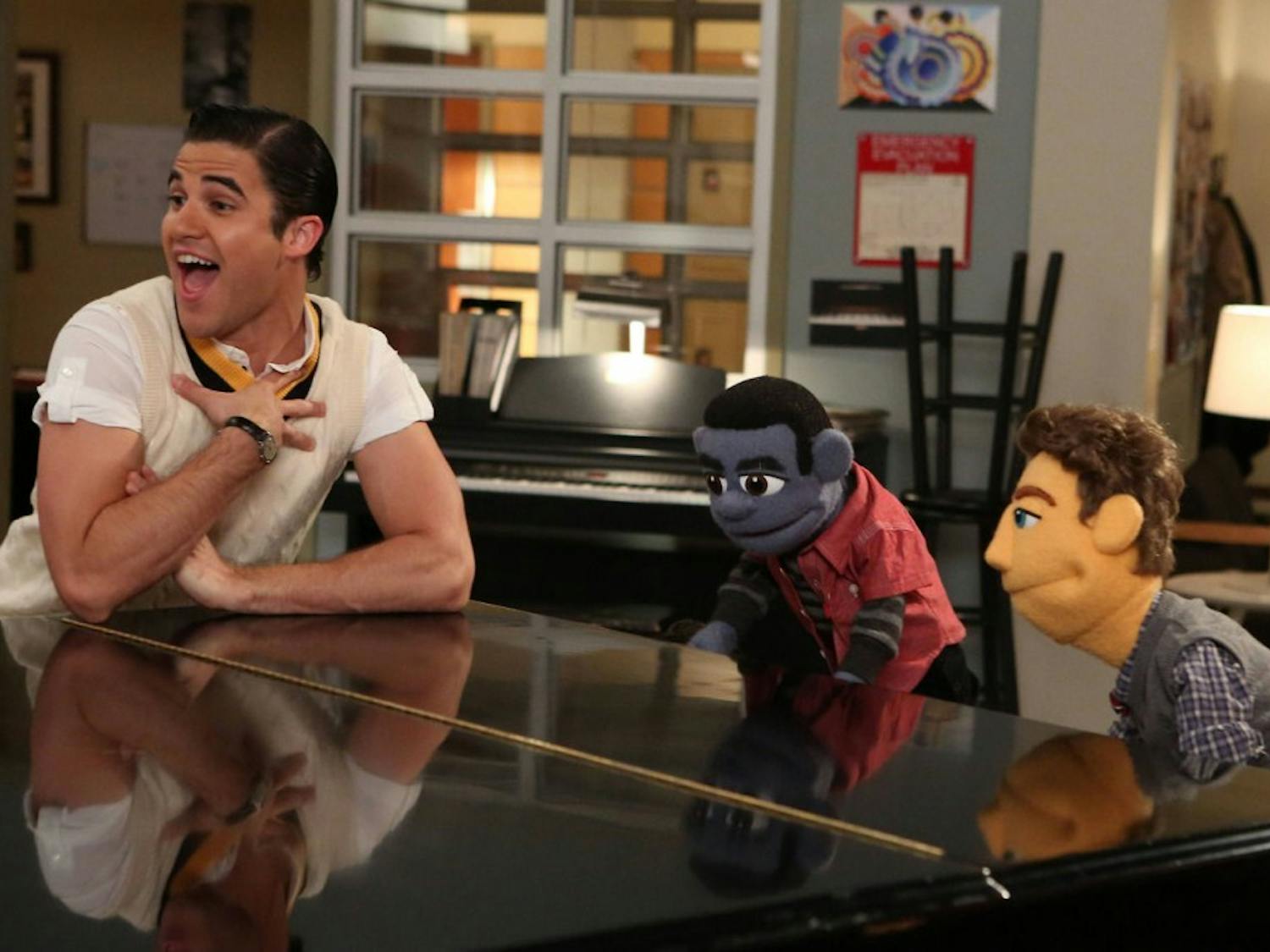 TV: ‘Glee’ has a puppet predicament
